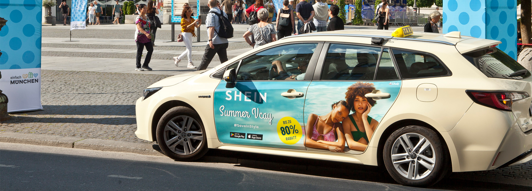 Taxiwerbung München – hochwertige Folienproduktion